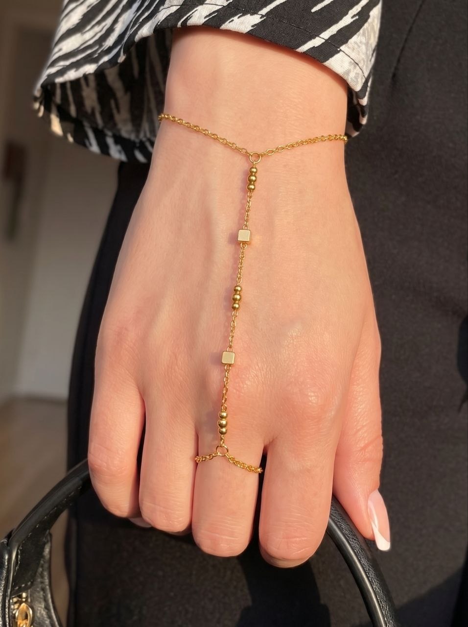 Souzy Hand Chain - Stainless Steel