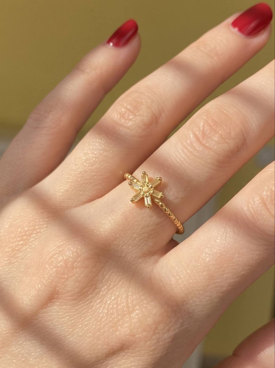 Simple Flower Ring - Stainless Steel