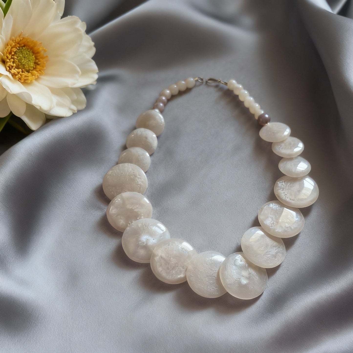 White Short Necklace