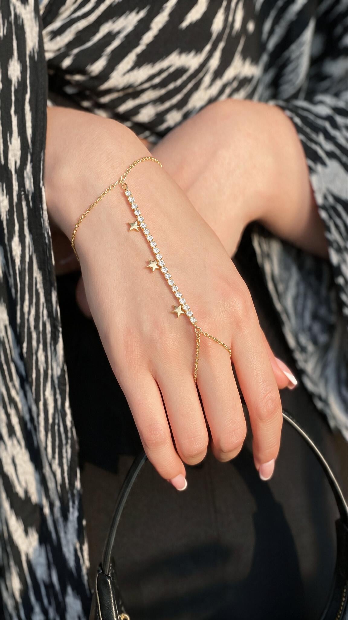 Rewan Hand Chain - Gold Plated