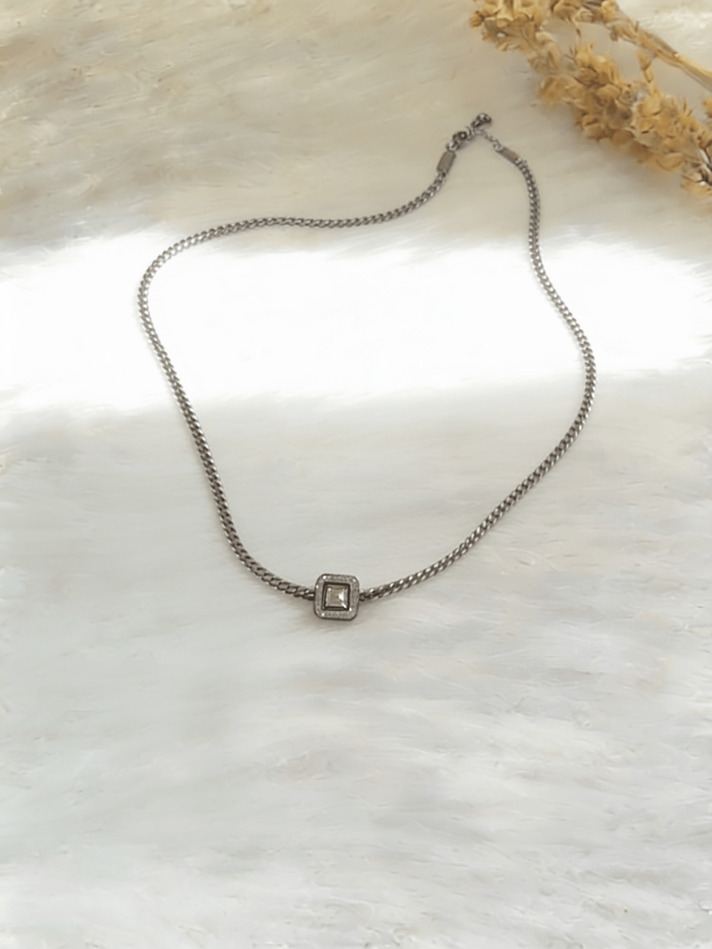 Lily Necklace - Stainless Steel