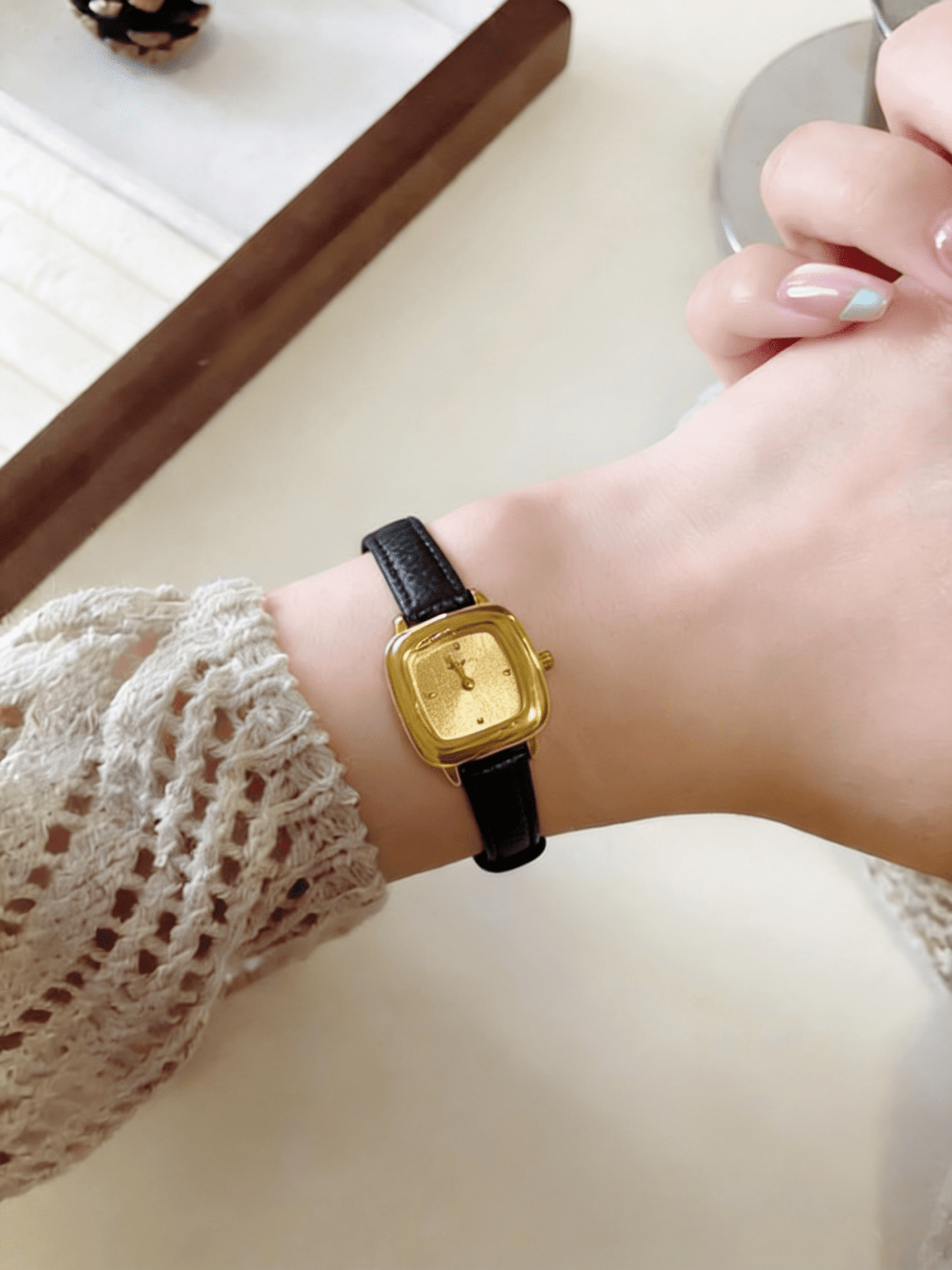 Layla Watch