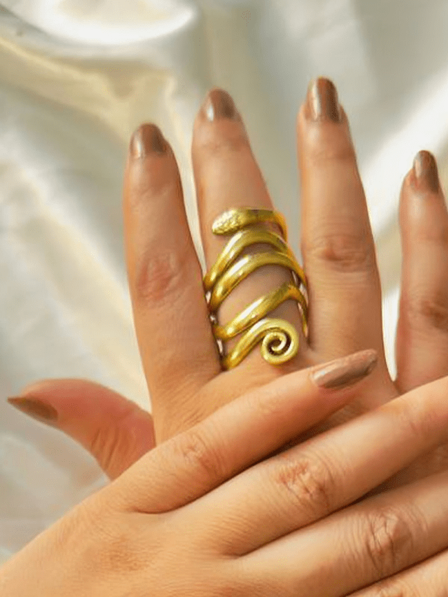 Nahla Ring - Copper & Silver Plated