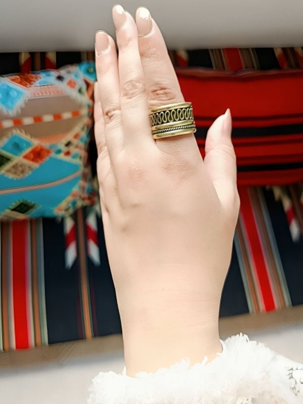 Yomna Ring - Pure Copper