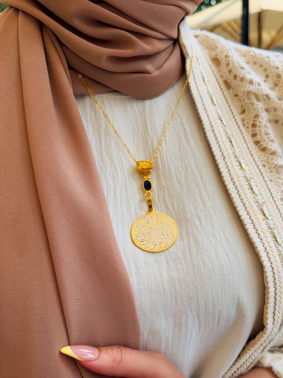 Golden Glow Necklace – Gold Plated