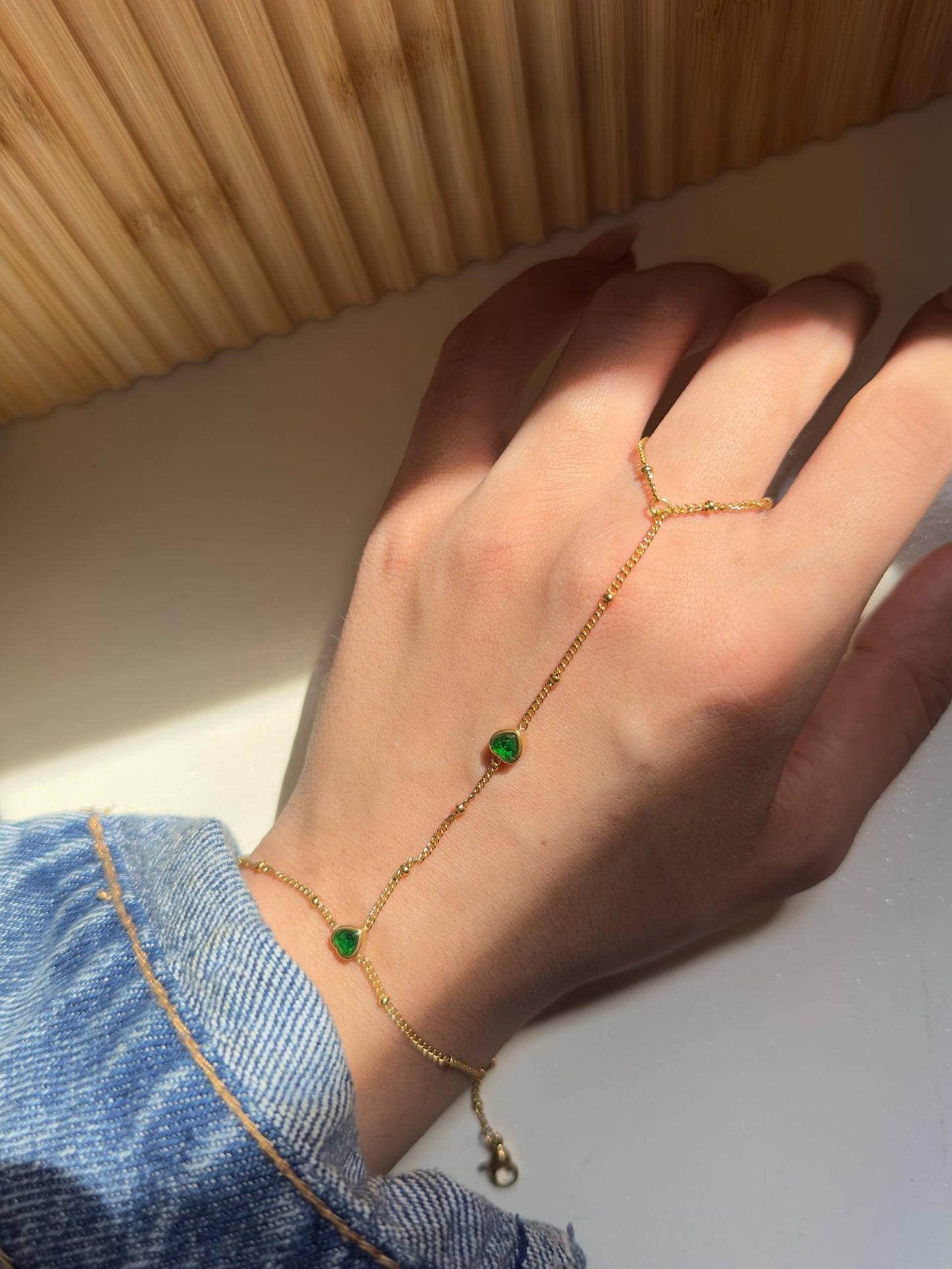 Rawaa Hand Chain - Gold Plated