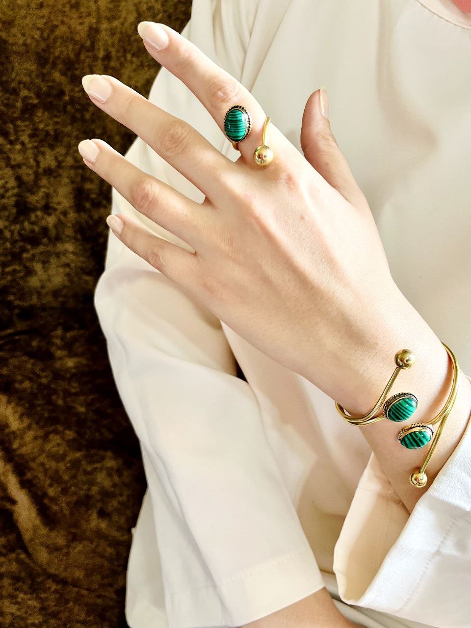 Hannah Delicate Set - Matte Stone