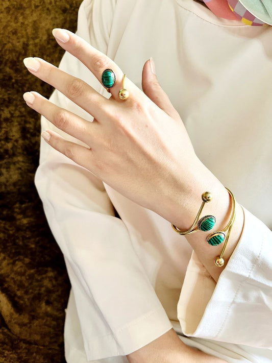 Hannah Delicate Set - Matte Stone