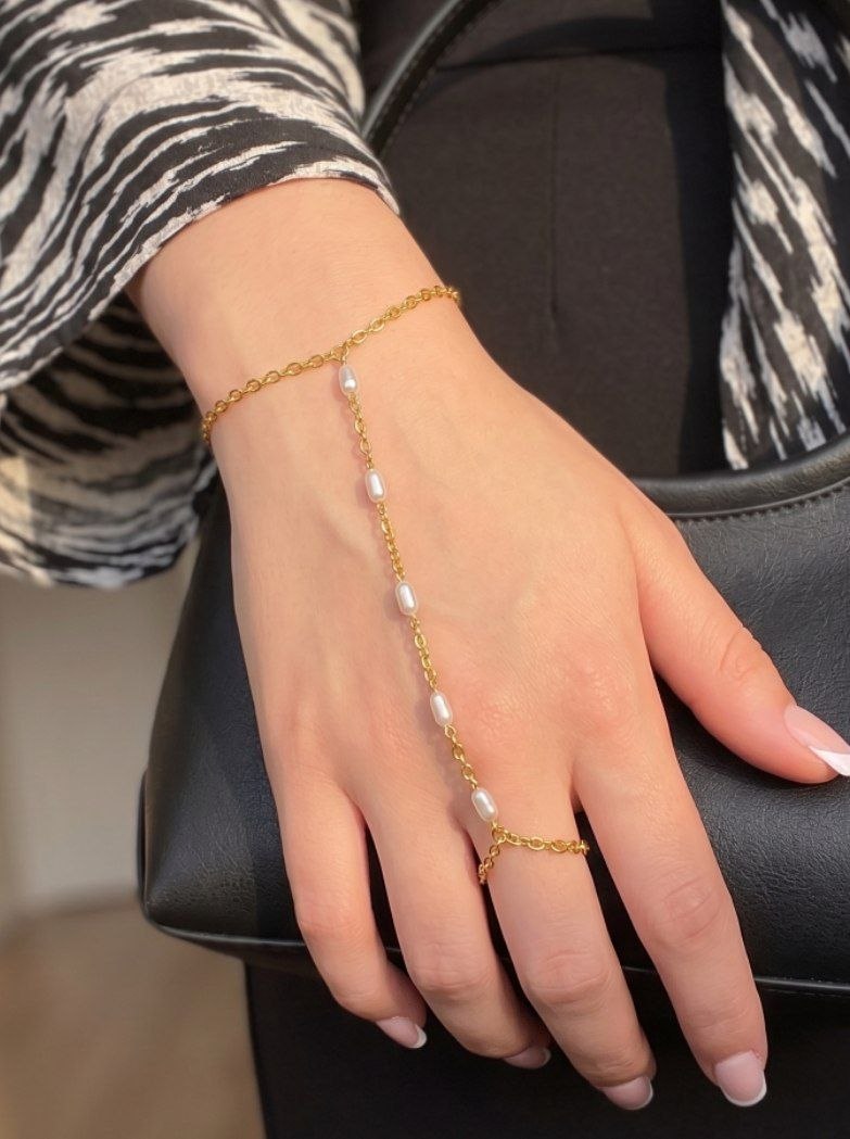 Ganna Hand Chain - Stainless Steel