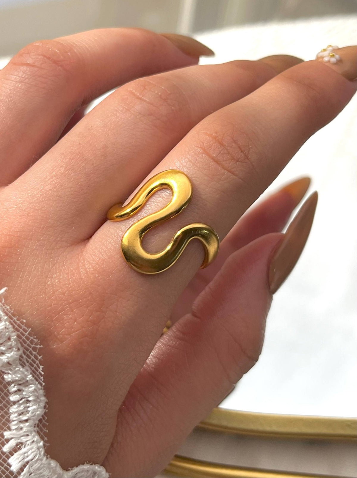 Sienna Curve Ring - Stainless Steel