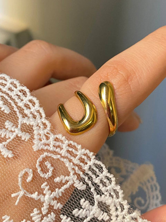 Selene Loop Ring - Stainless Steel