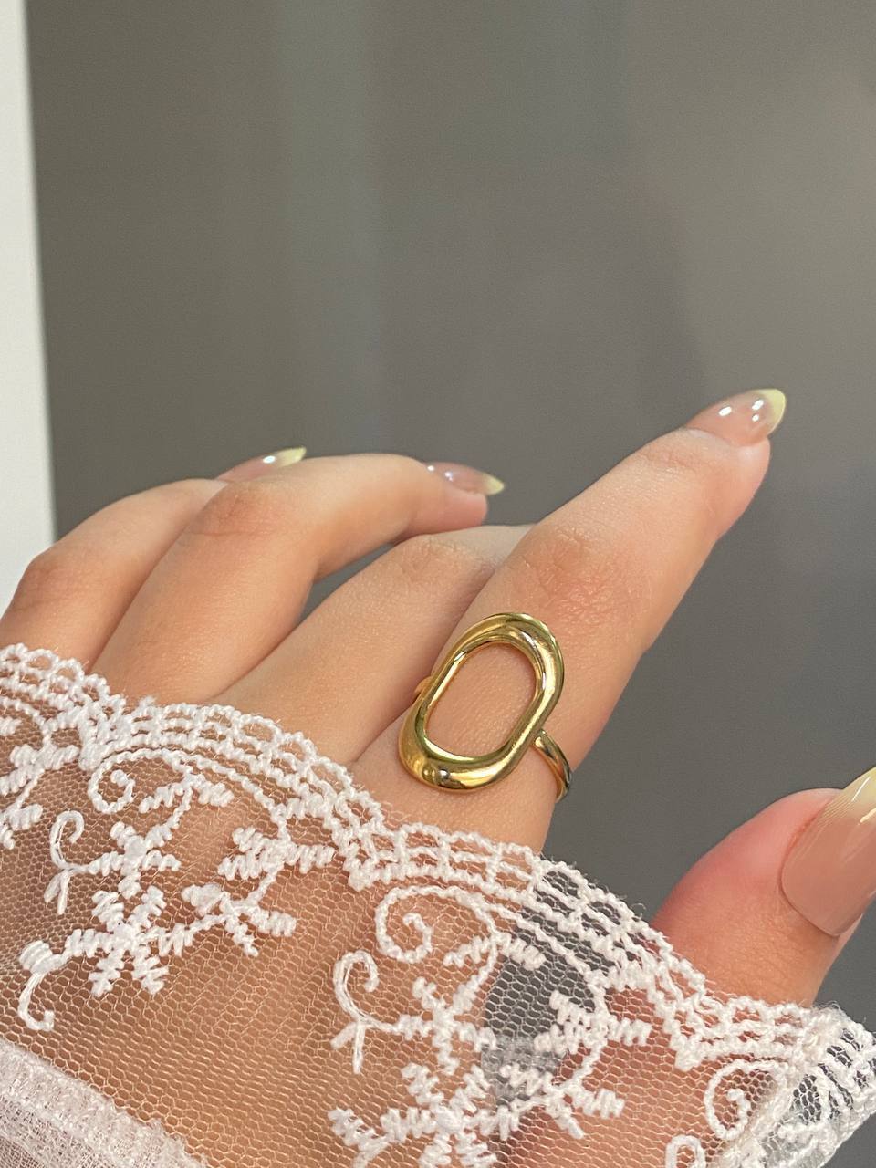Estelle Oval Ring - Stainless Steel