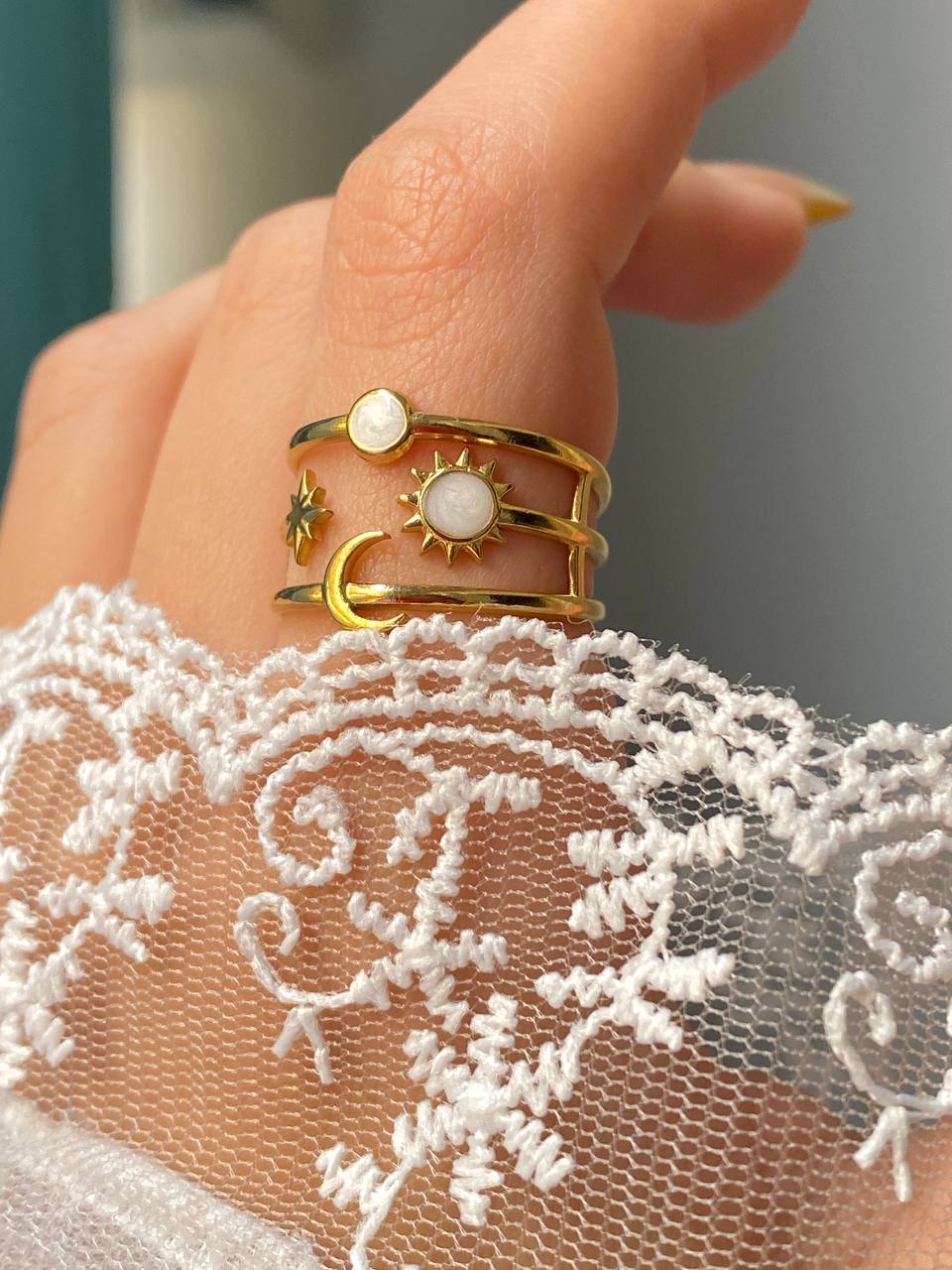 Farida White Ring - Stainless Steel