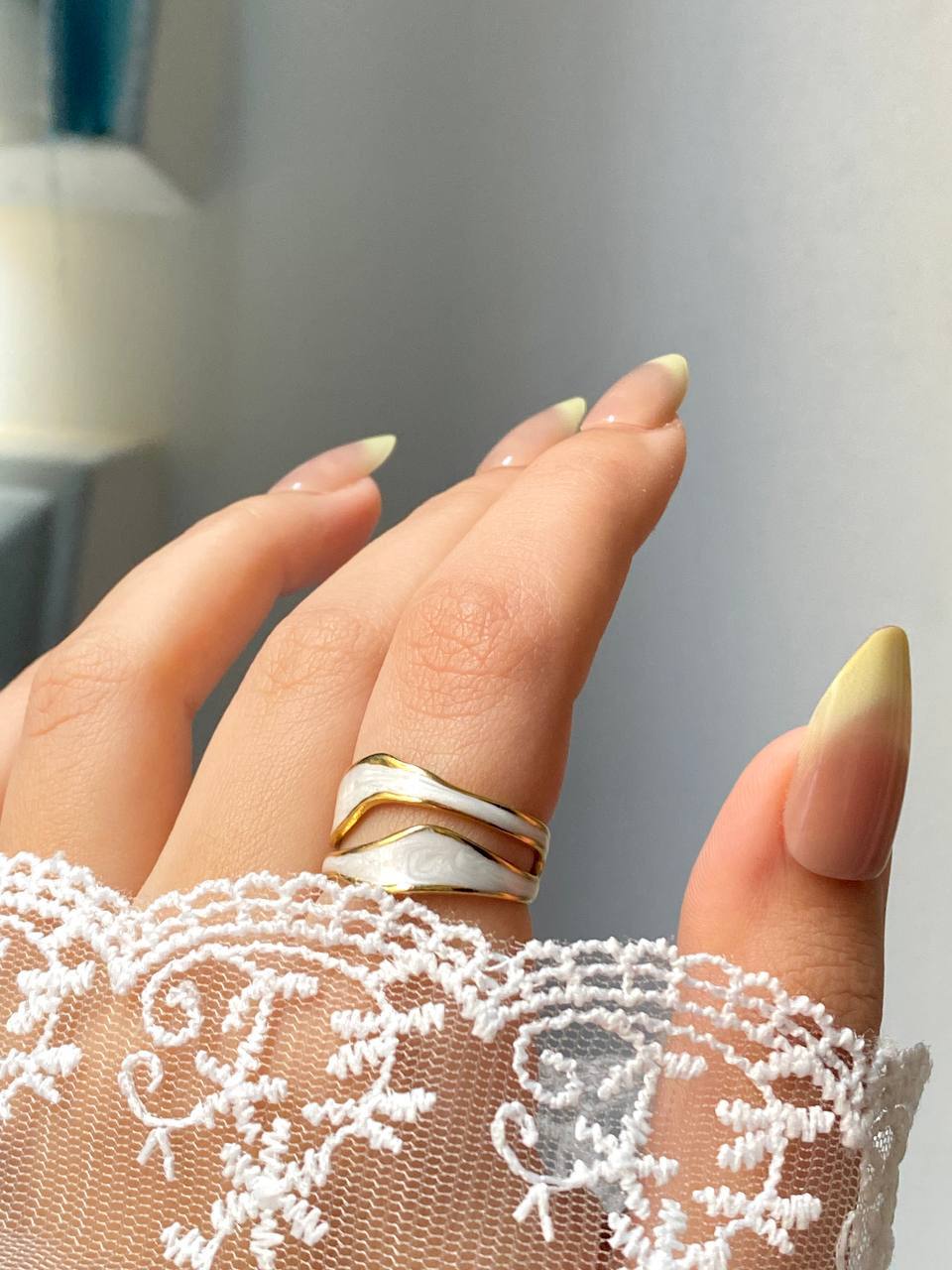 Farah White Ring - Stainless Steel
