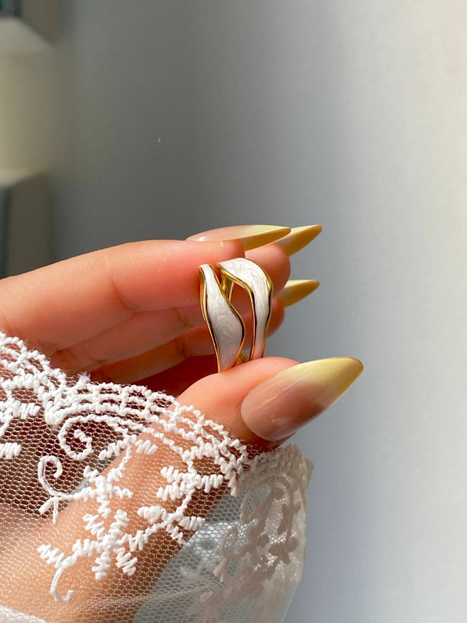 Farah White Ring - Stainless Steel