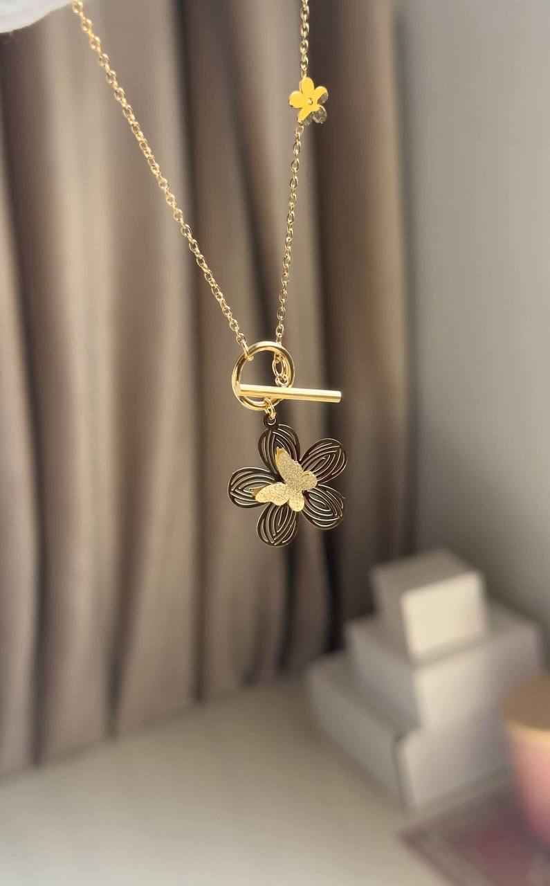Nesma Necklace - Stainless Steel