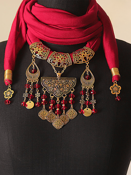 Red Hur Necklace Scarf