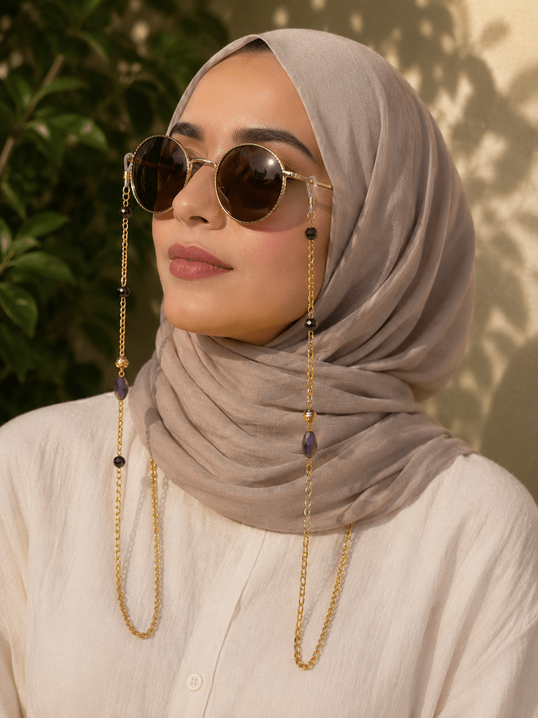 Hande Glasses Chain - Crystal