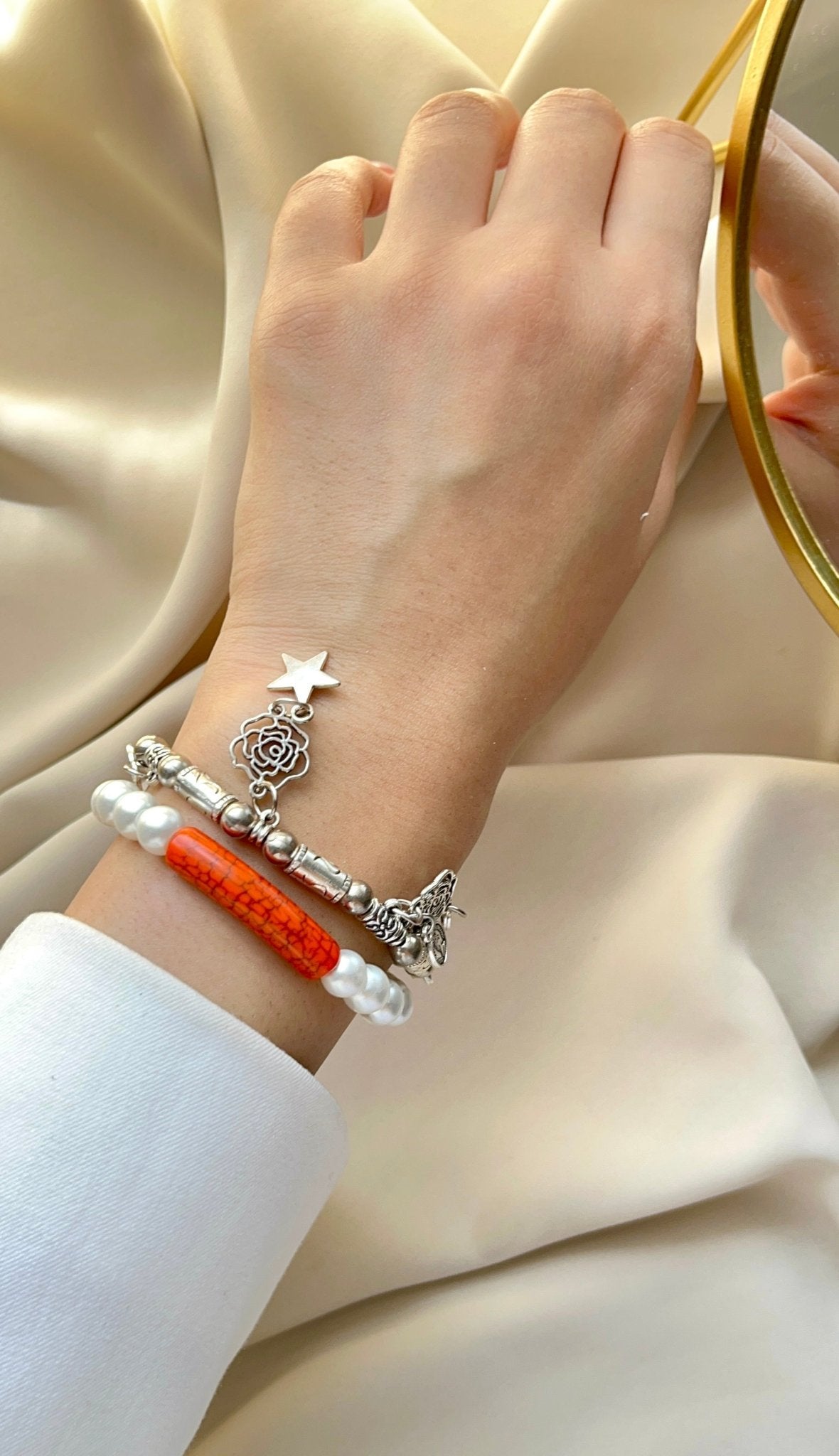 Karima Simple Bracelets