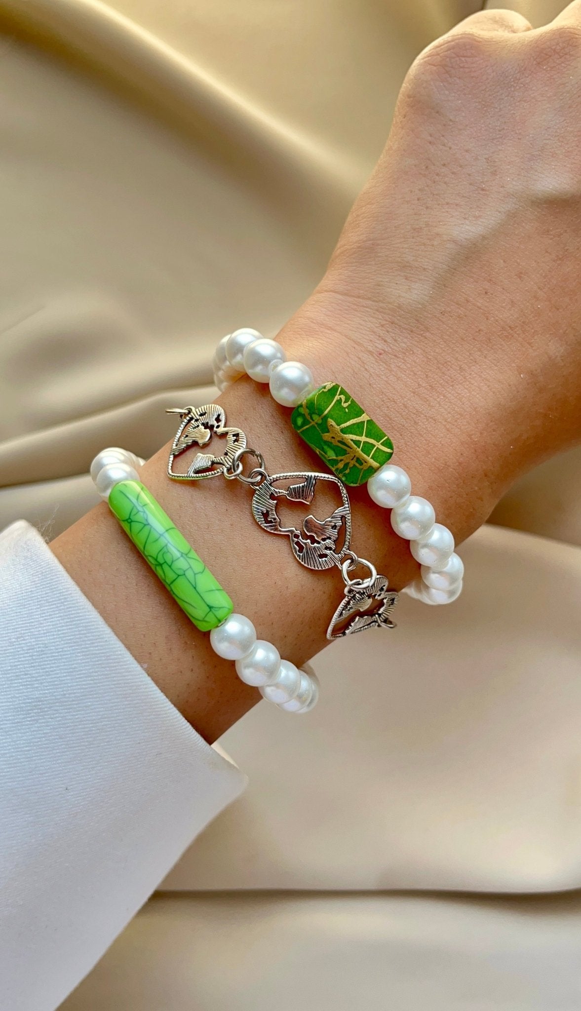 Omnia Simple Bracelets