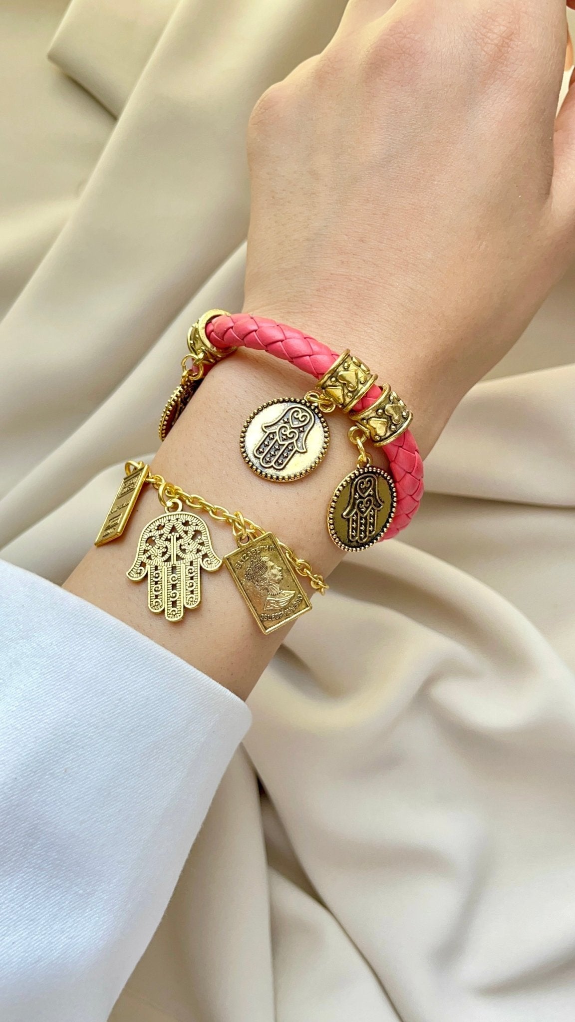 Hana Simple Bracelets