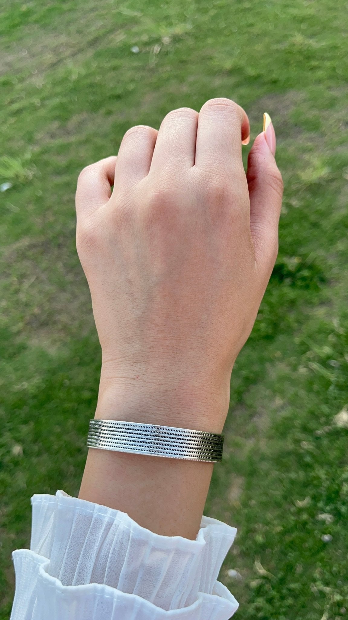 Rana bangle – Minimal Edge