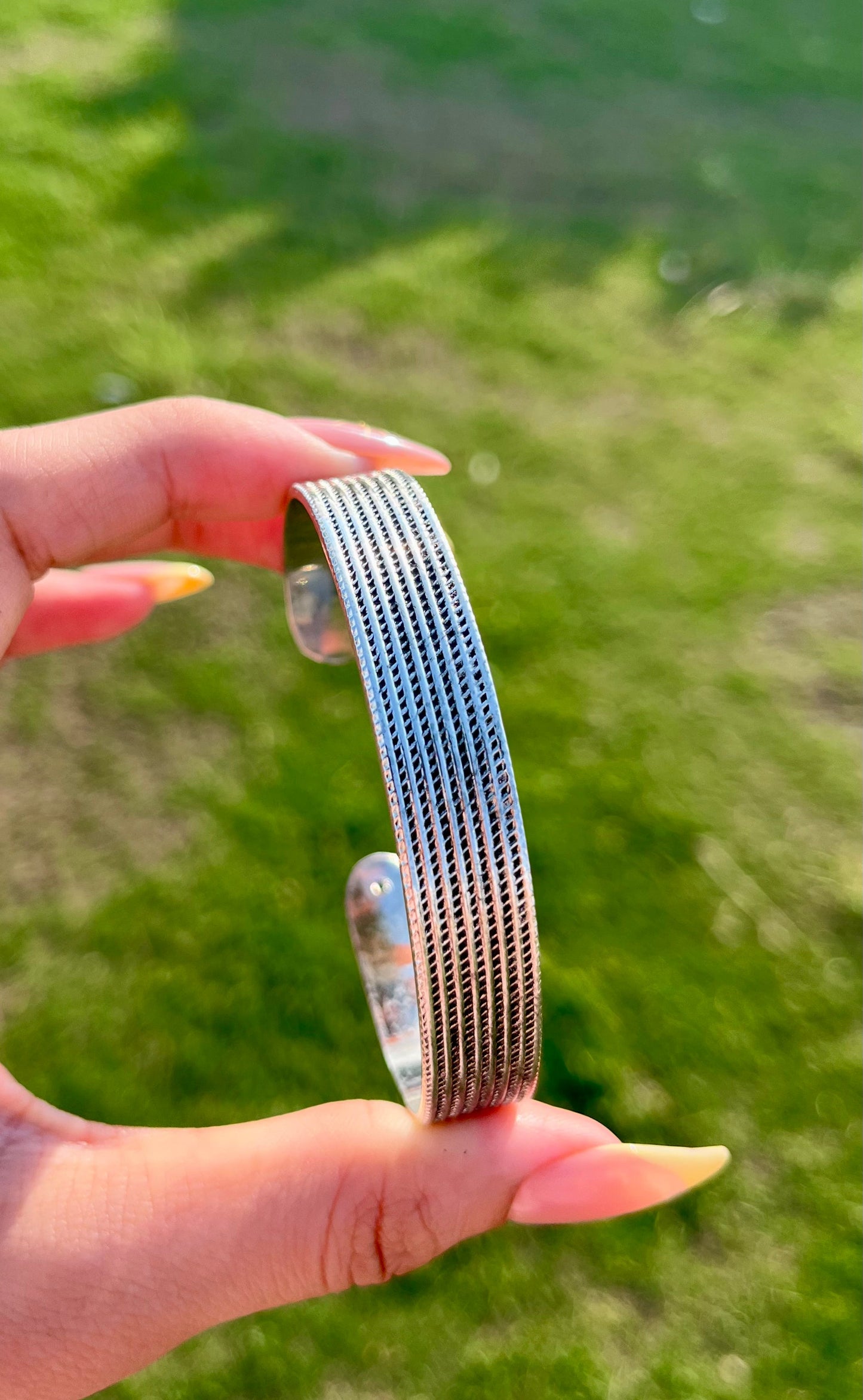 Rana bangle – Minimal Edge