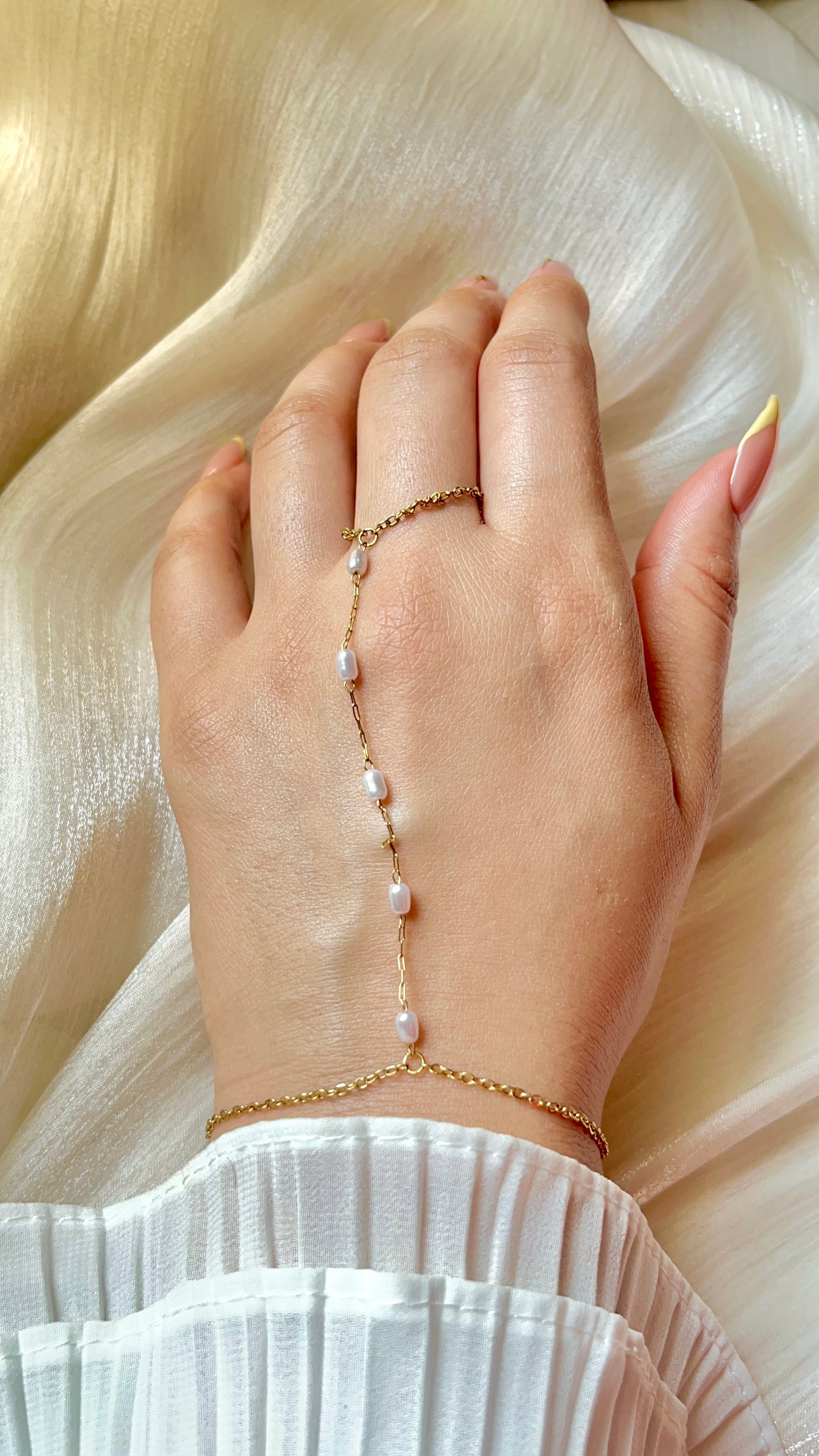 Ganna Hand Chain - Stainless Steel
