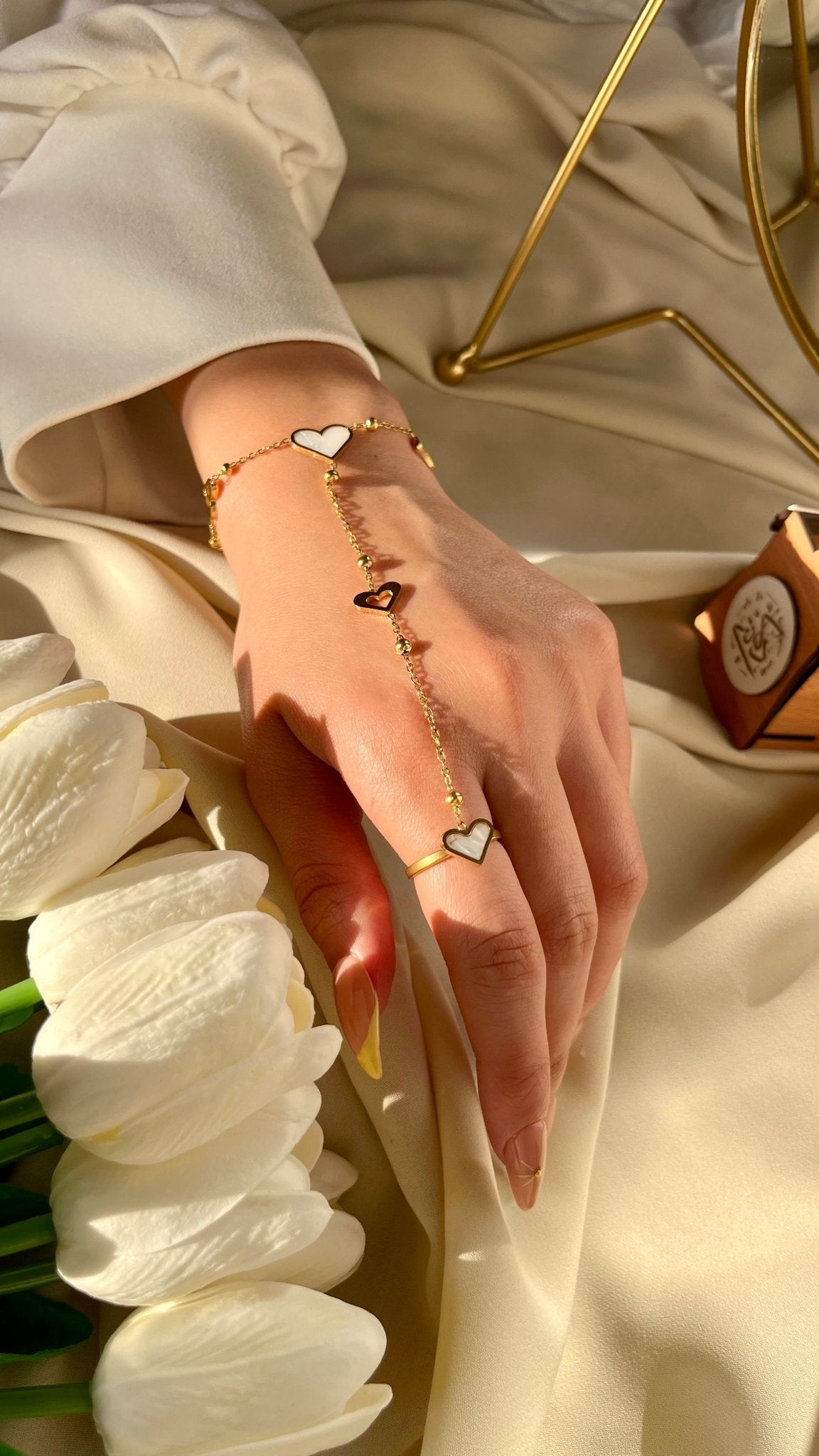 Lina Hand Chain - Stainless Steel