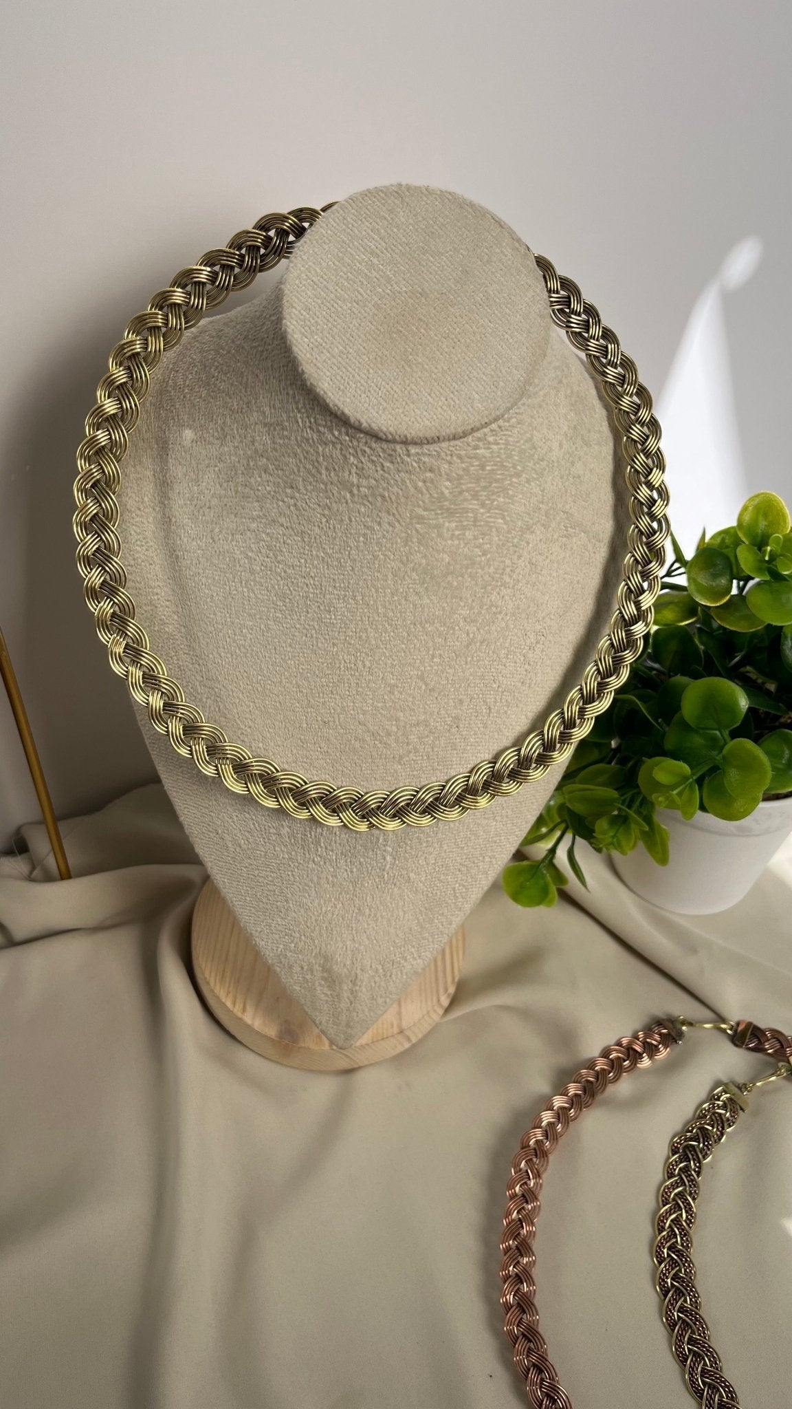 Nairouz Necklace - Pure Copper