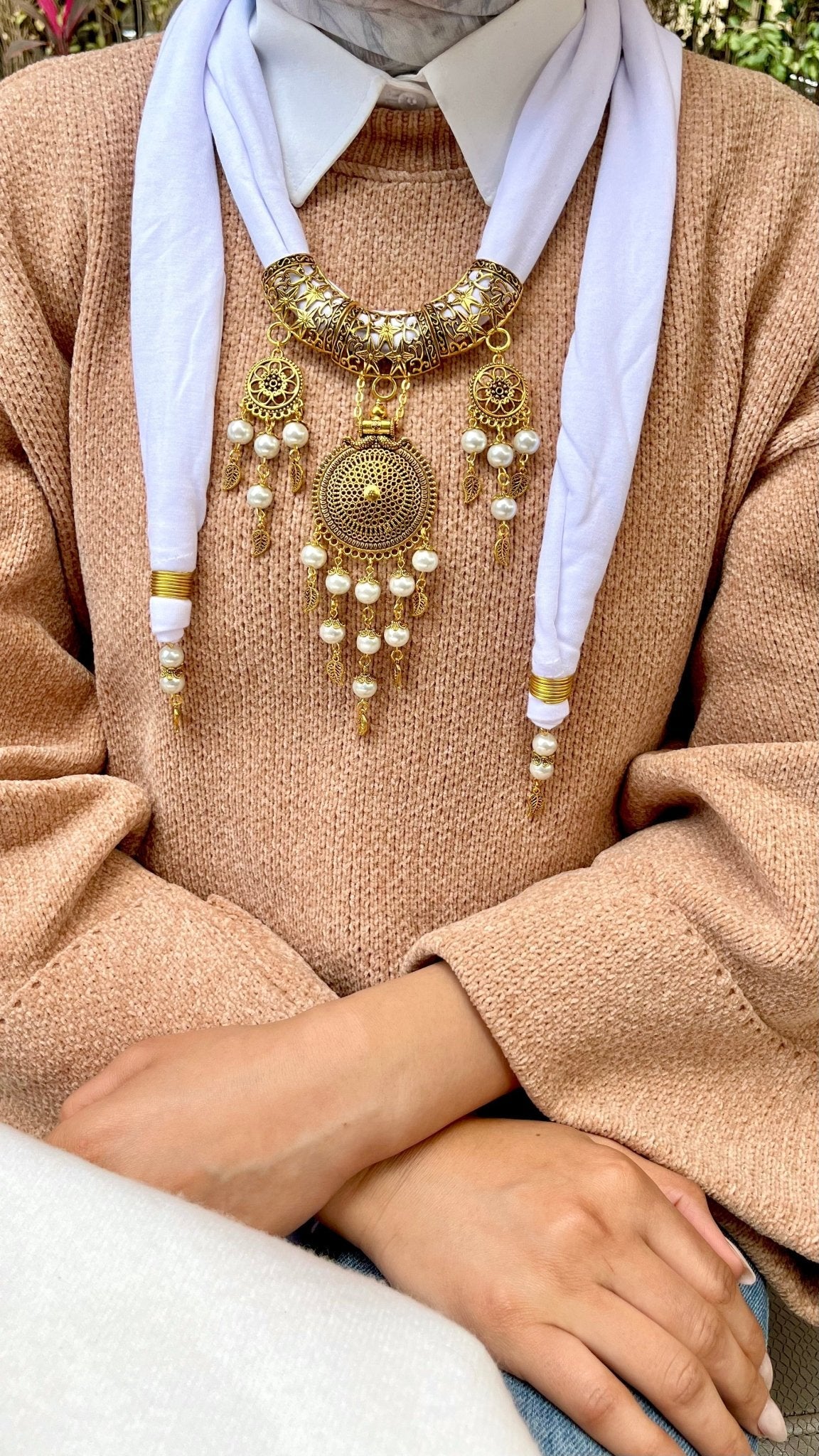 Pearl Glow Necklace Scarf - Cotton