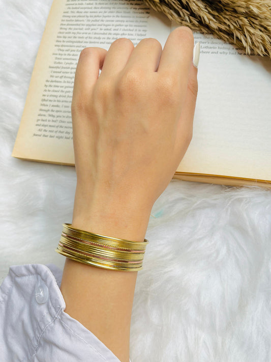 Laura Classy Bangle -  Pure Copper