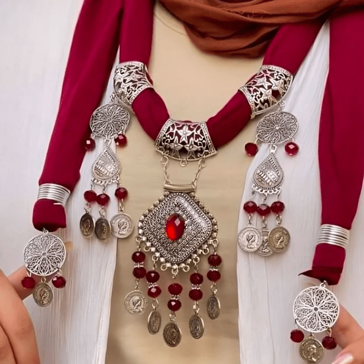 Red Elegant Necklace Scarf