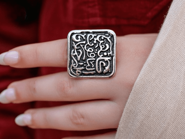 Sally Elegant Ring