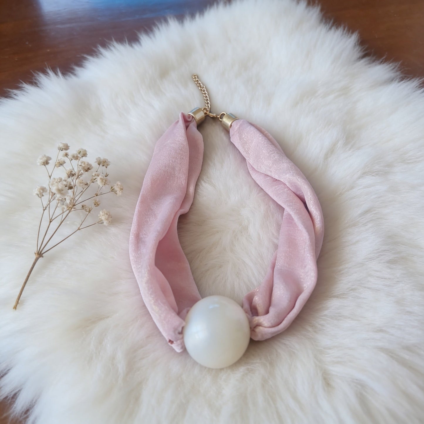 Silent Luxury  Necklace