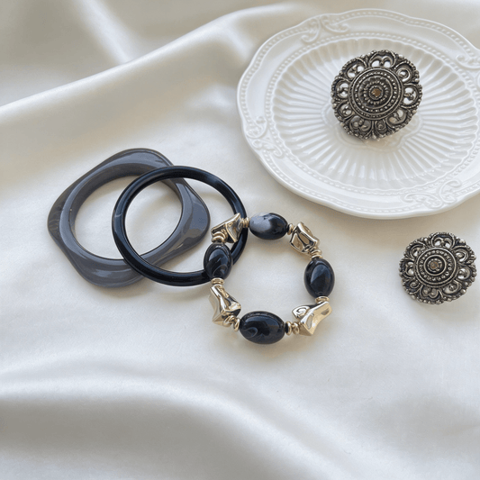 Black Shinny Bracelet Set