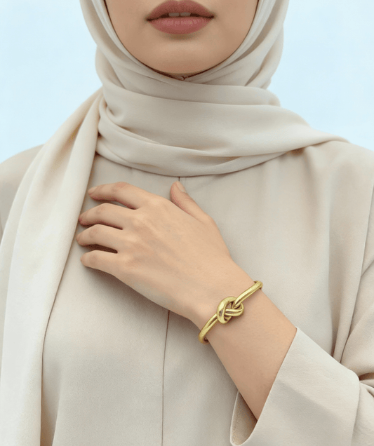 Delicate Bracelet - Stainless Gold Plated