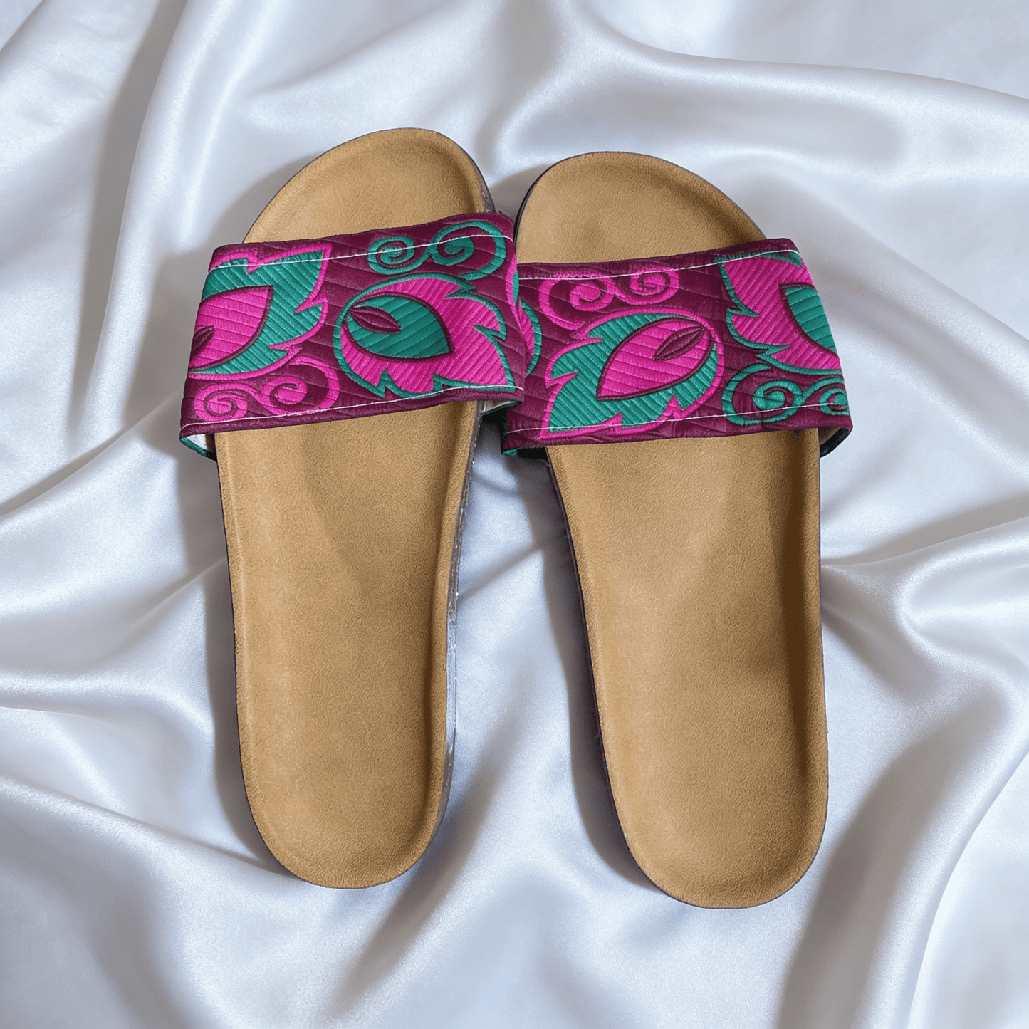 Nourhan Handmade Slippers - Leather