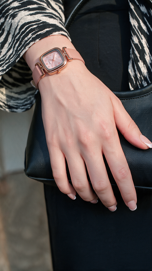 Amira Watch