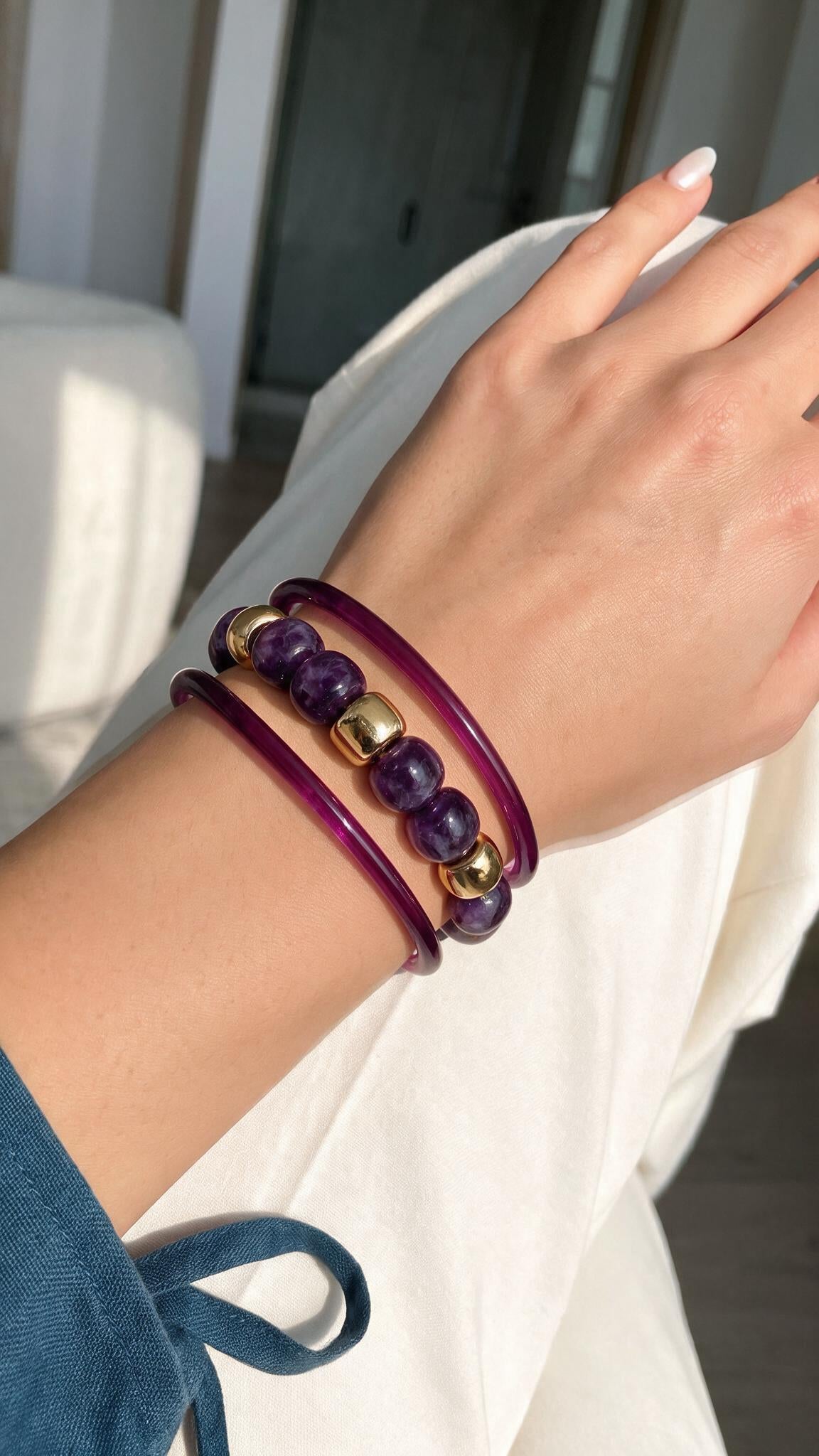 Lara Bangle - Acrylic
