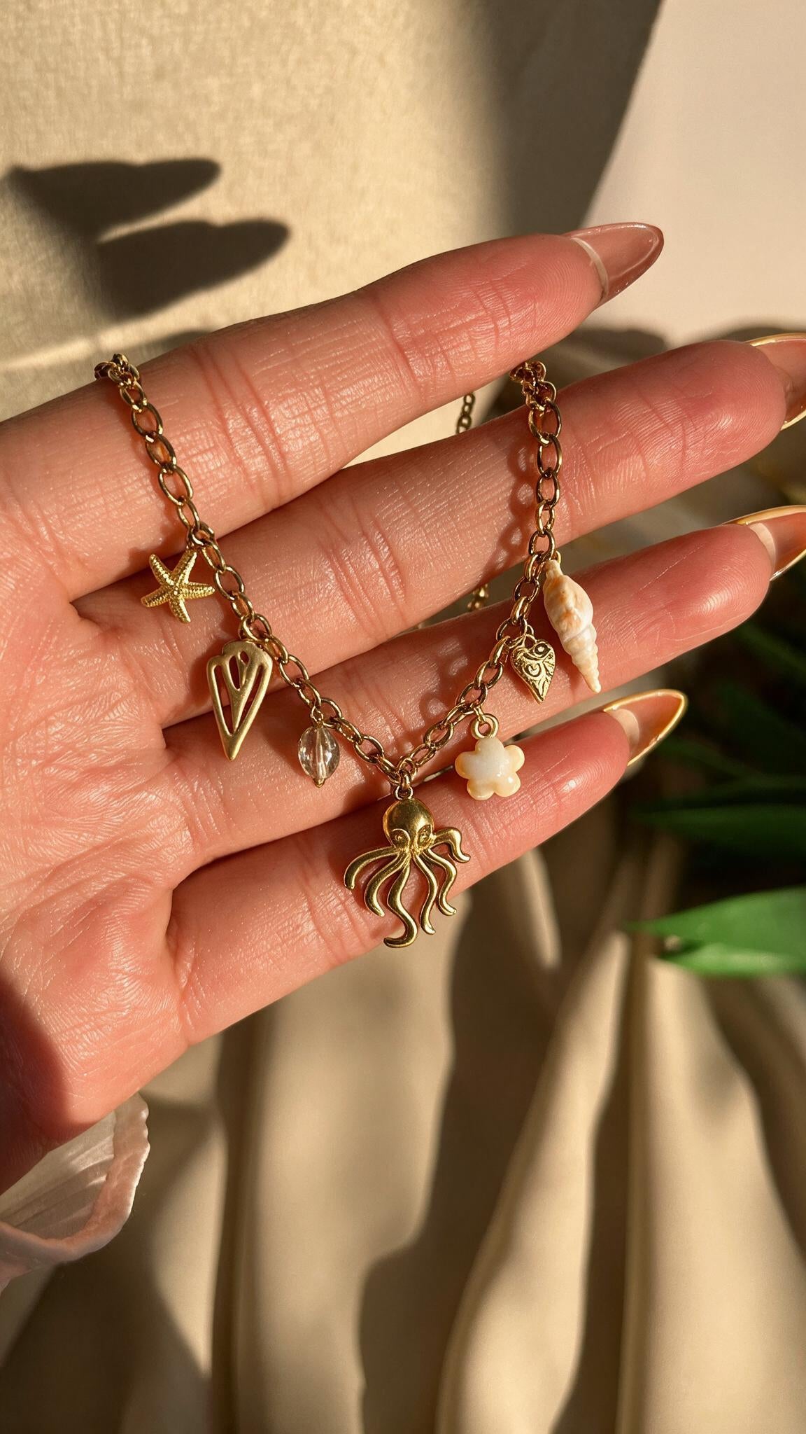 Lama Necklace - Stainless Steel