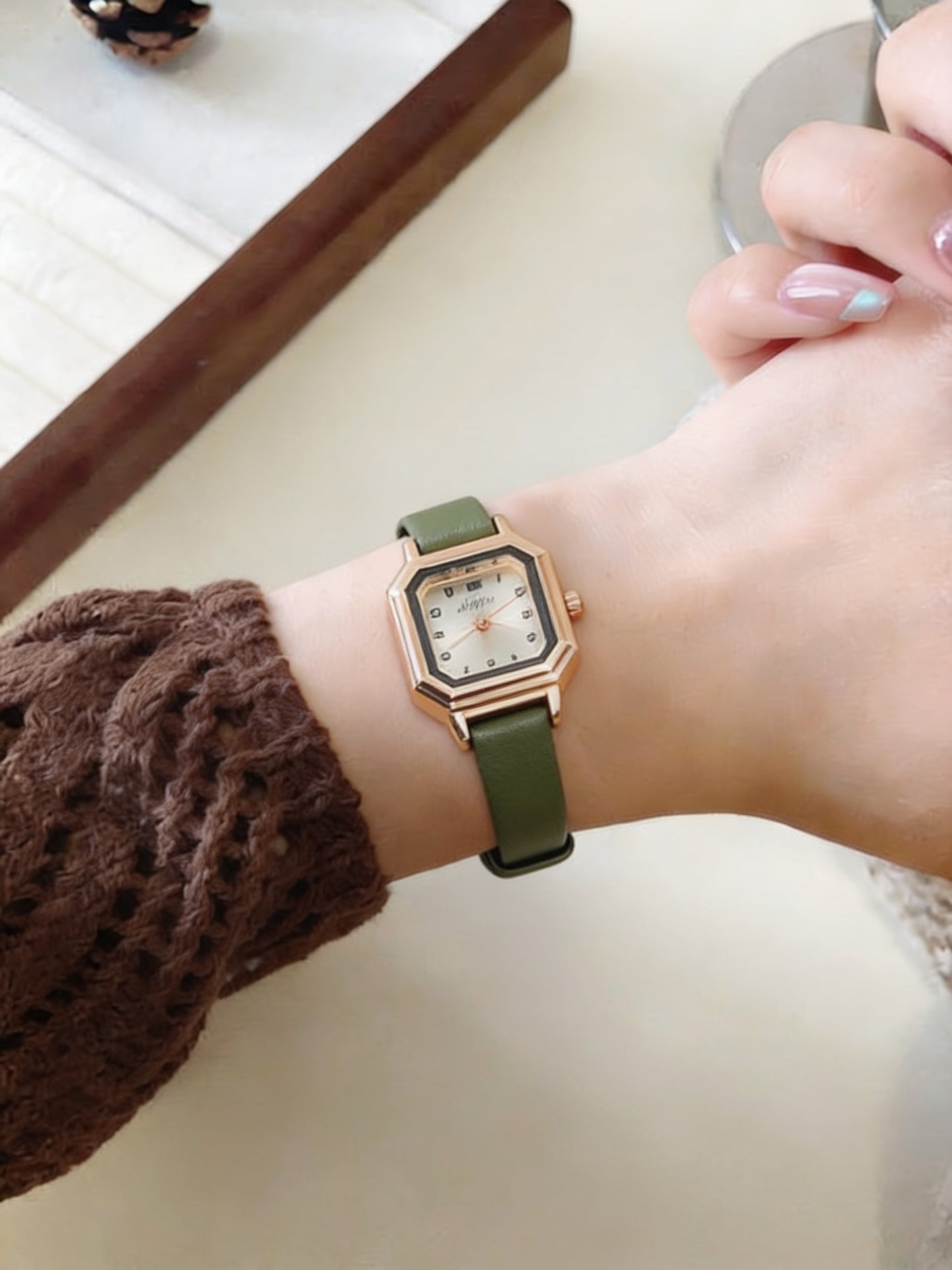 Bayan Watch