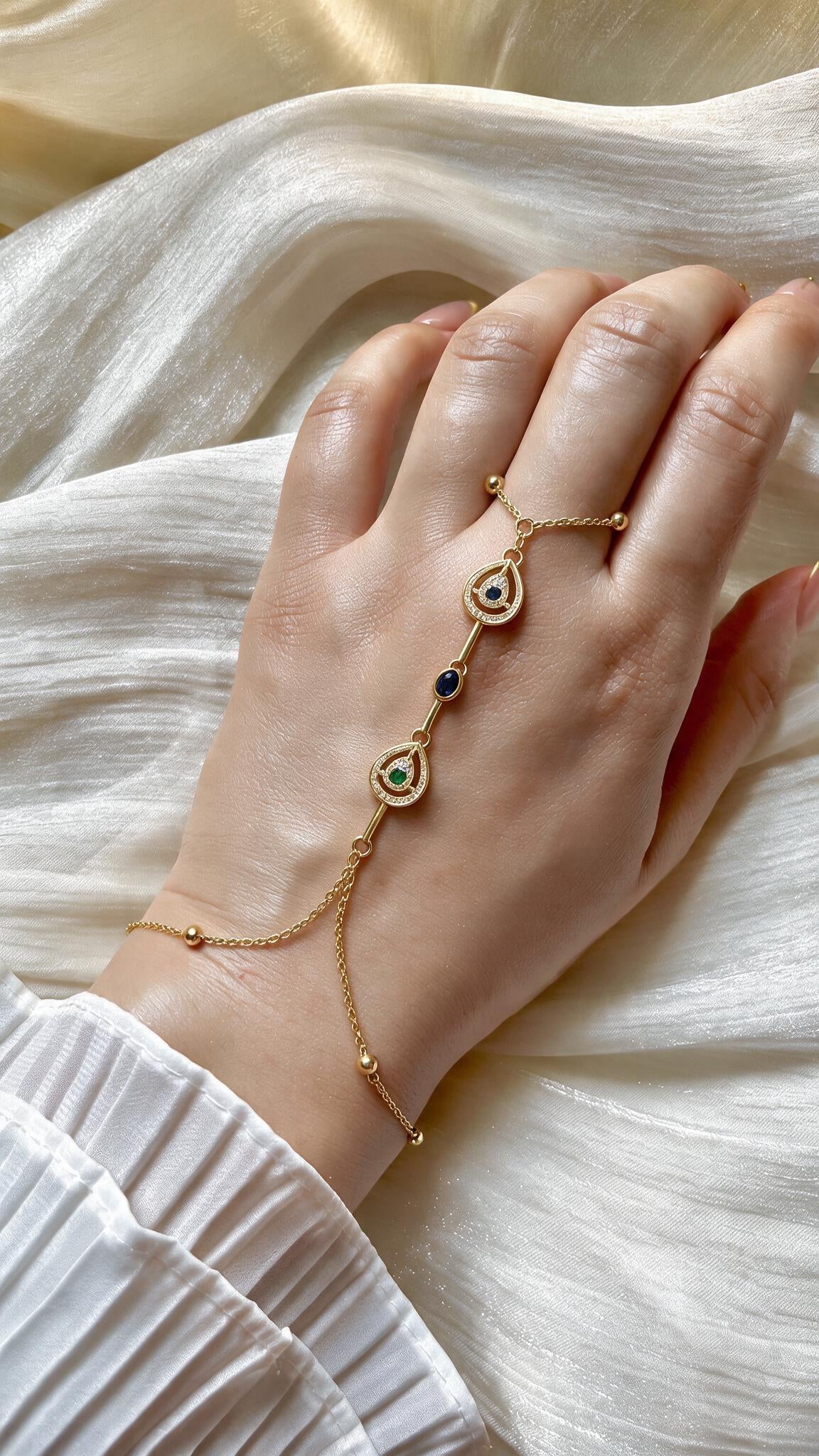 Maya Hand Chain - Stainless Steel