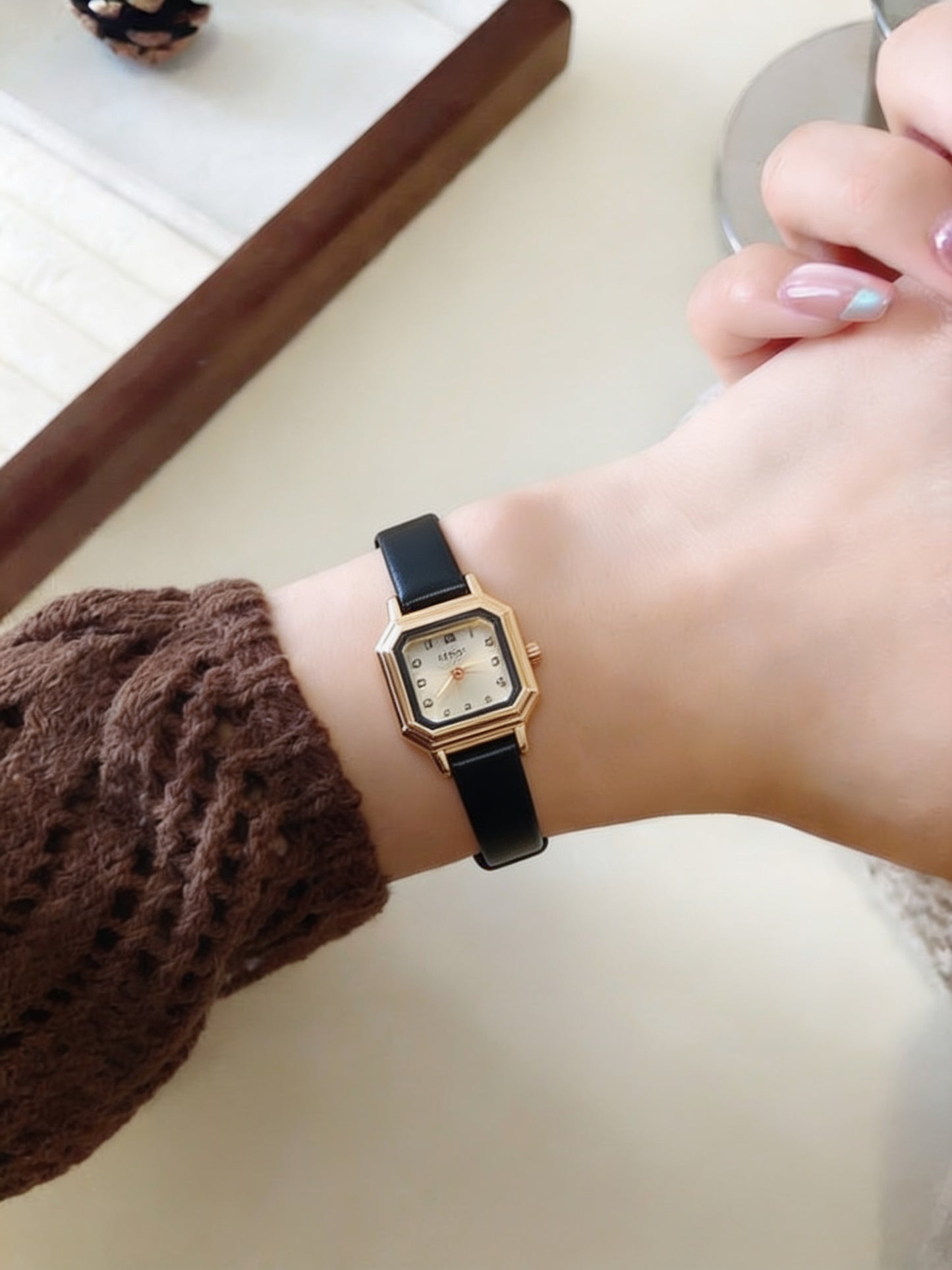 Bayan Watch