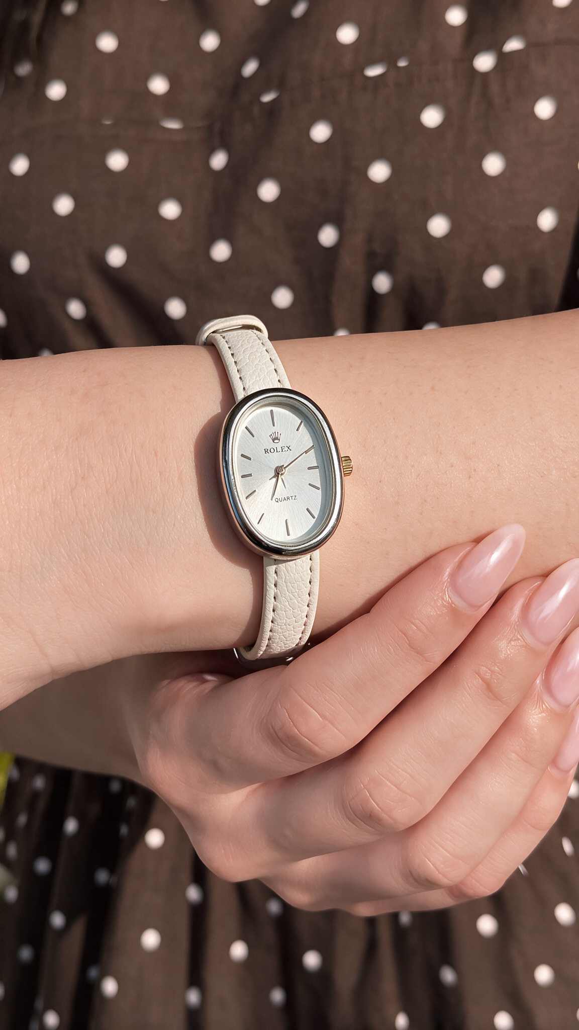 Emailya Watch