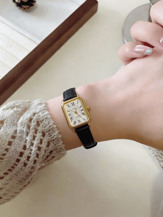 Lily Watch