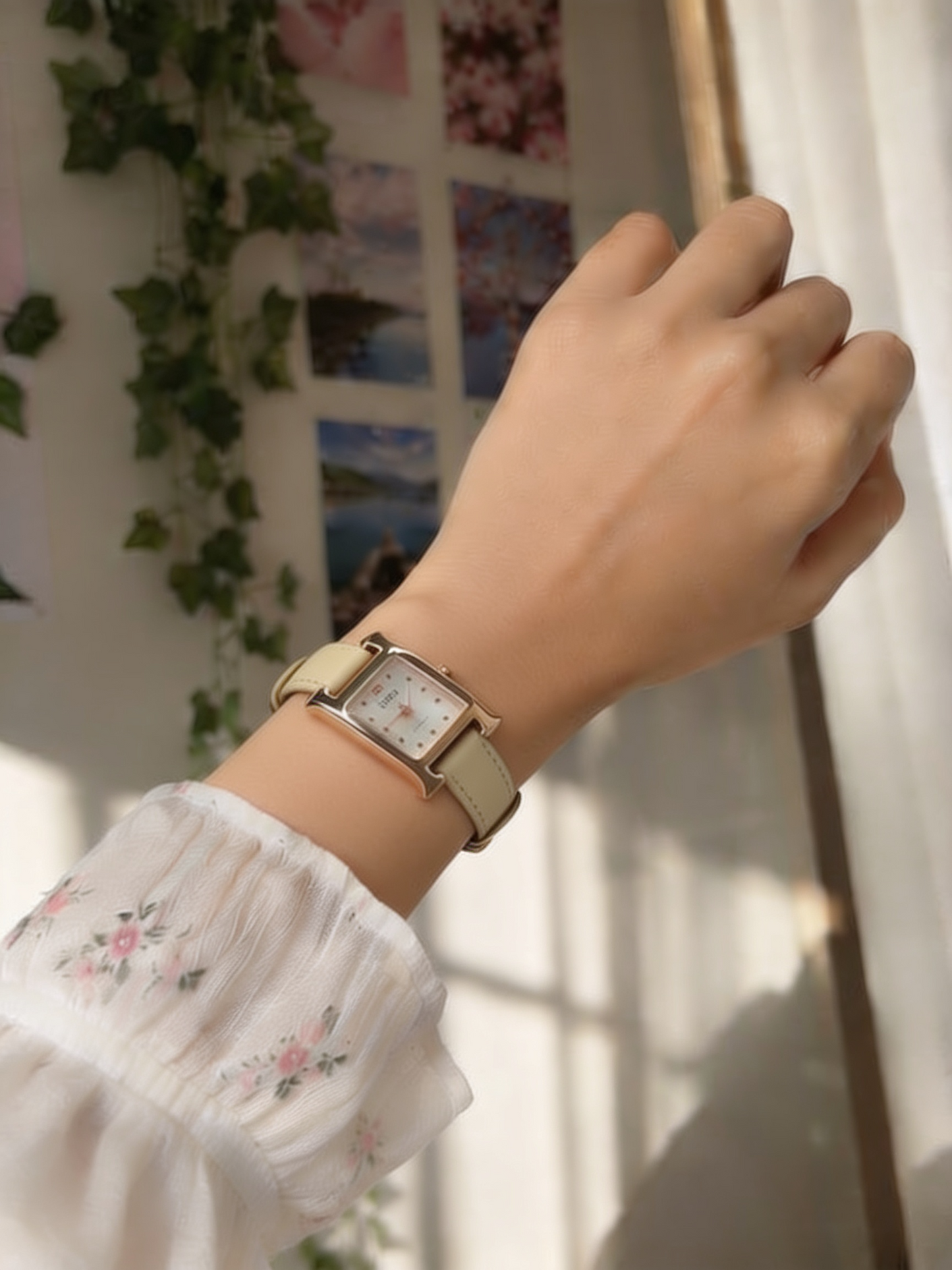 Caroline Watch